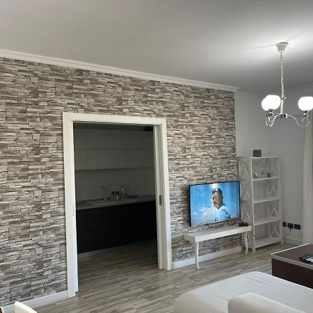 Tirana Center Apartment Bagian luar foto