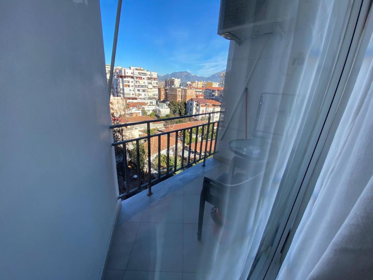 Tirana Center Apartment Bagian luar foto