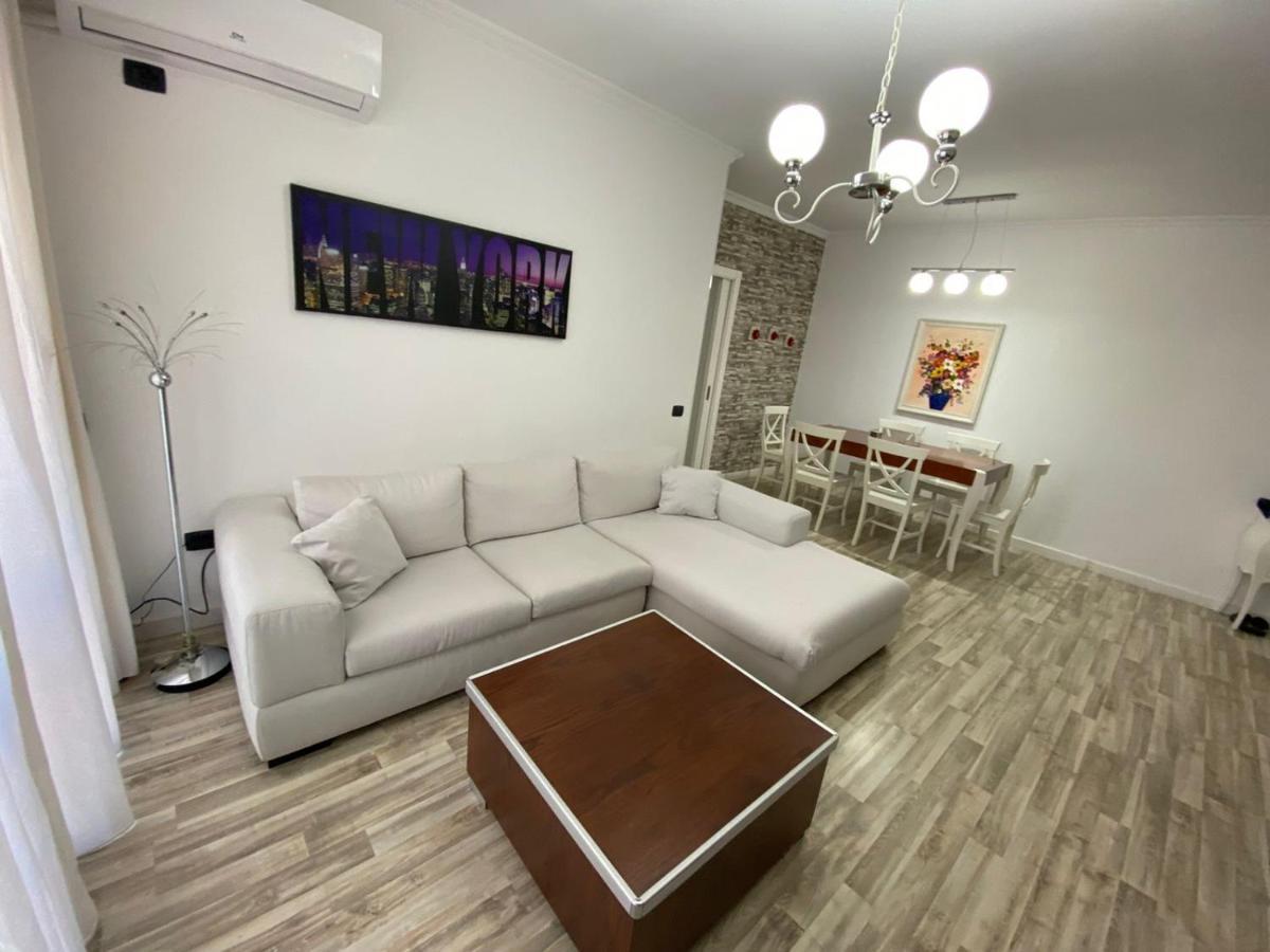 Tirana Center Apartment Bagian luar foto