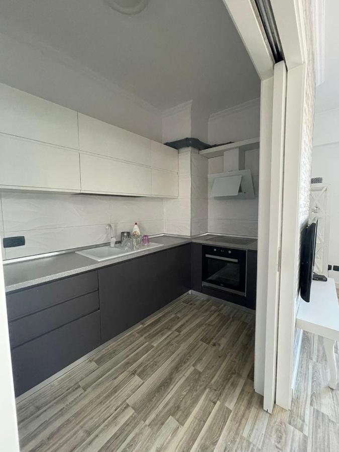 Tirana Center Apartment Bagian luar foto